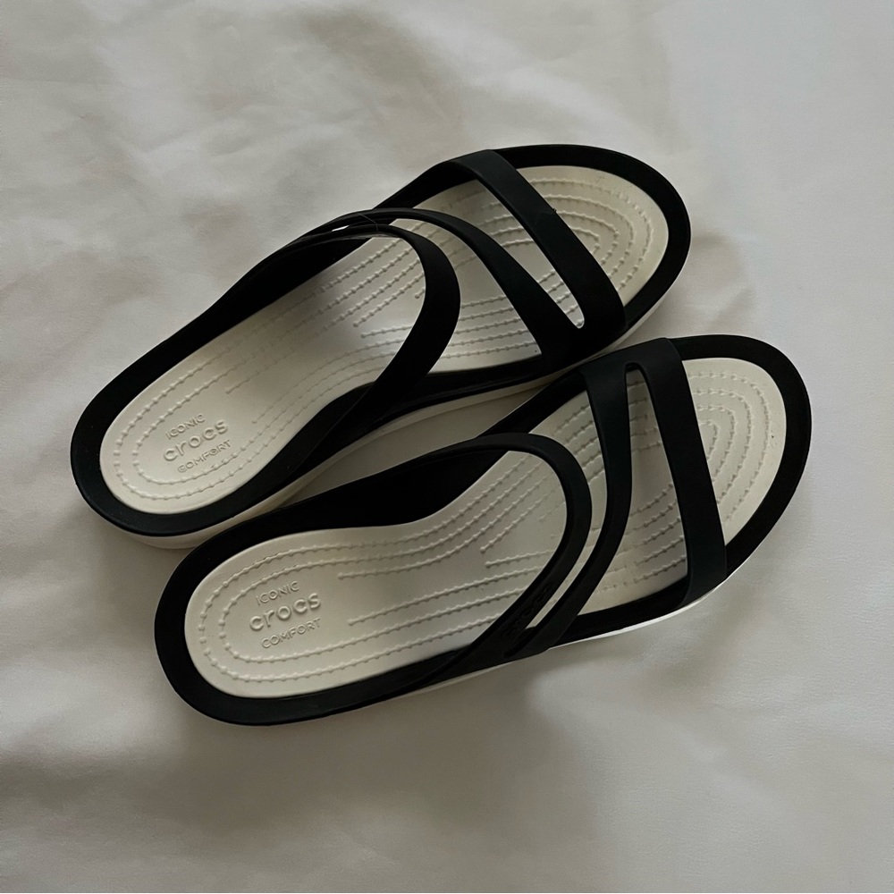 Crocs Swiftwater Strappy Sandals